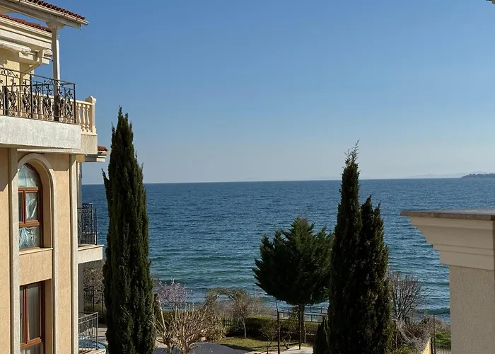 Horizon 19 'a' Свети Влас